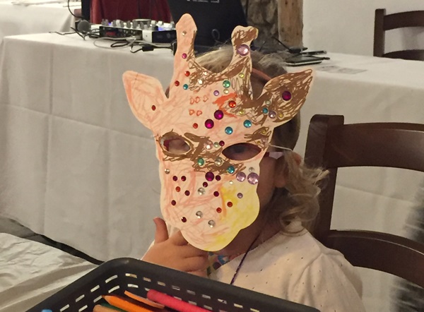 Masken basteln Giraffe Kinderbetreuung auf Hochzeiten